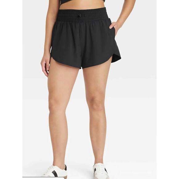 Women's Woven Mid-Rise Run Shorts 3" - All In Motion Medium - Picture 1 of 4